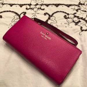 Kate Spade Grand Street Layton Wristlet